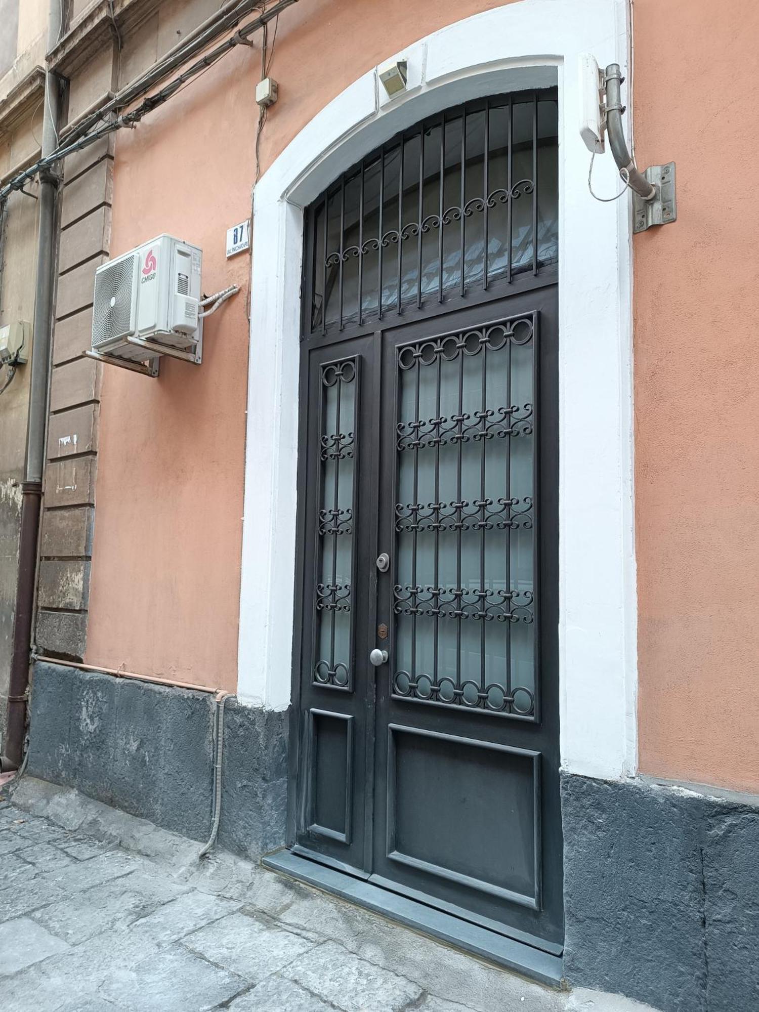 Central House Catania Exterior photo